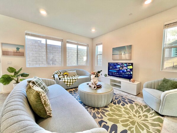 Casa | 4 quartos, acesso à internet de alta velocidade