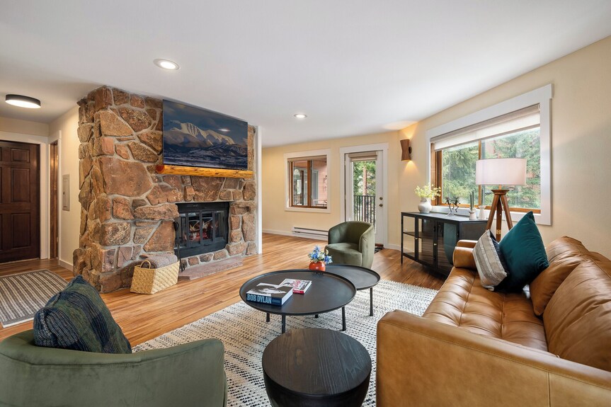 Winter Park Place #1 3 Bed, Pet Friendly, Great River Views, Walk To Wp Resort - Winter Park, CO