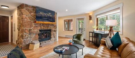 Televisor intel·ligent i llar de foc