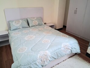 1 bedroom, iron/ironing board, WiFi, bed sheets