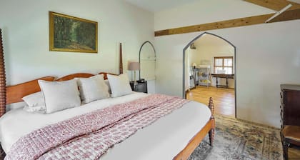 Host & Stay | The Chapel