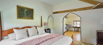 Host & Stay | The Chapel