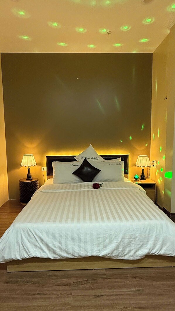 Standard Room | Desk, free WiFi