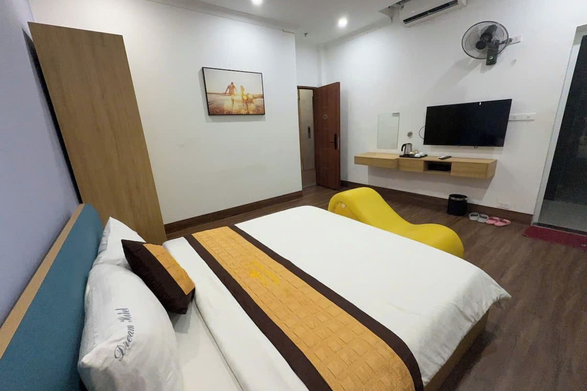 Superior Room | Desk, free WiFi