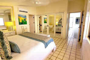 2 bedrooms, in-room safe, iron/ironing board, free WiFi