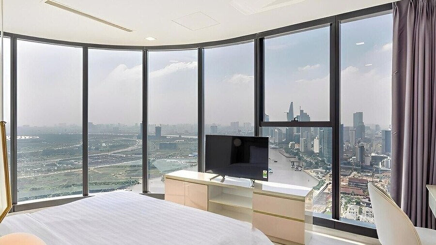 Luxury Radison at Landmark 81 Vinhomes