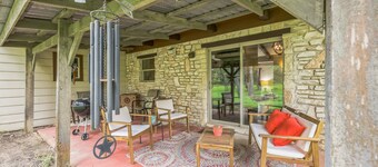 Hill Country Getaway Near San Marcos River 3 Bedroom Home