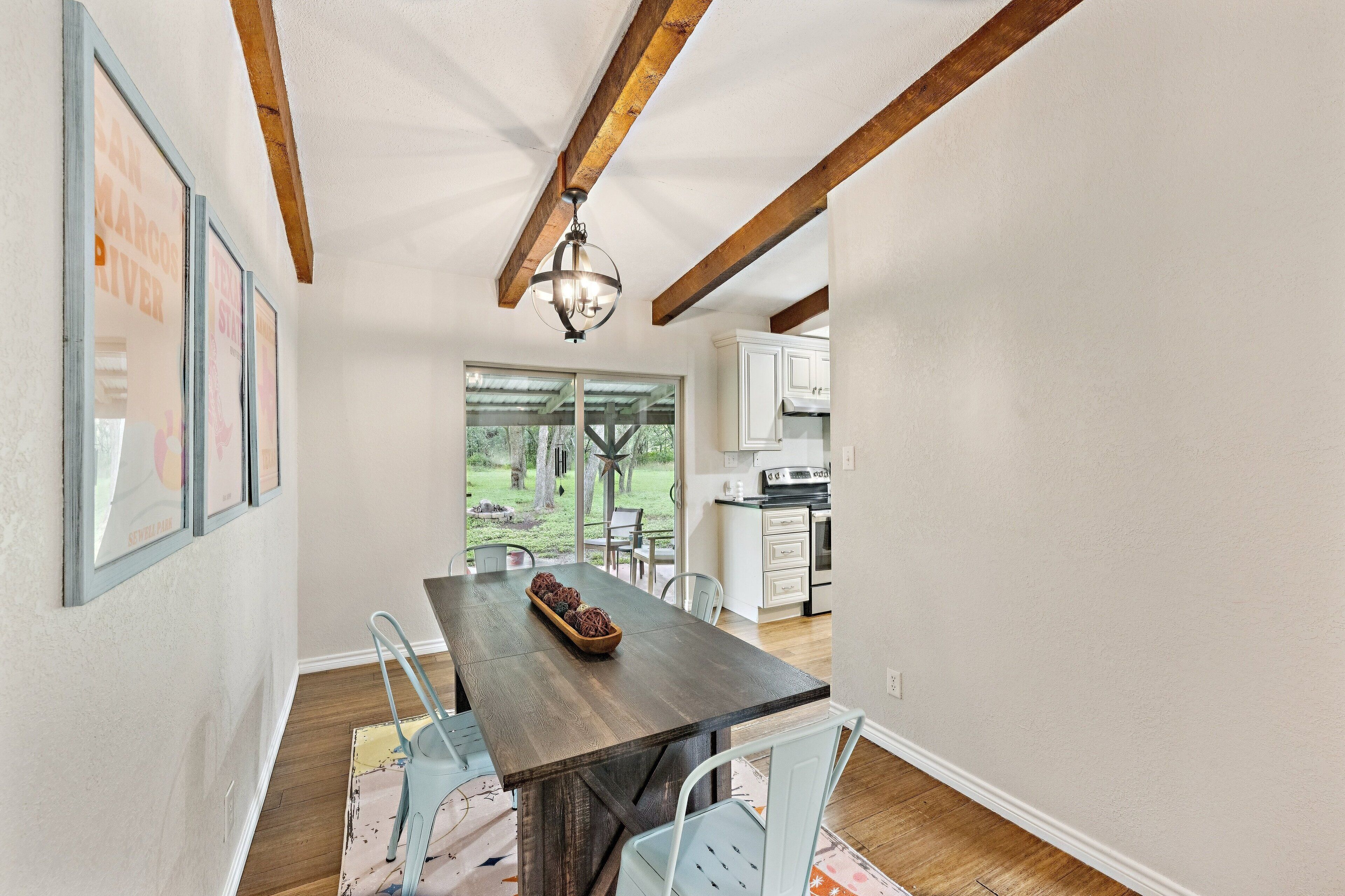Casa, 3 habitaciones | Restaurantes