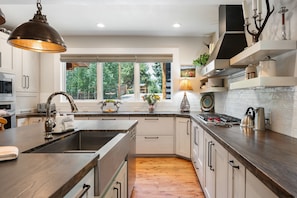 Rumah, 3 kamar tidur | Dapur pribadi | Lemari es, oven, mesin pembuat kopi/teh, dan pemanggang roti