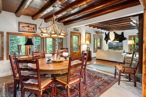 Rumah, 3 kamar tidur | Interior