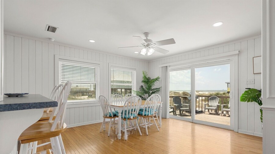 Dauphin Island Escape - 102 Ponchartrain Ct 3 Bedroom Home