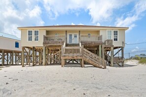 House, 4 Bedrooms | Exterior