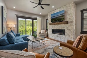 Maison, 4 chambres | Coin séjour