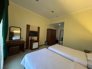 Deluxe Twin Room | Free WiFi