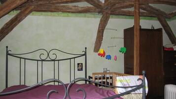 2 chambres, draps fournis
