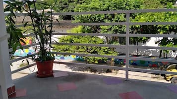 Enceinte de lâhĂ©bergement