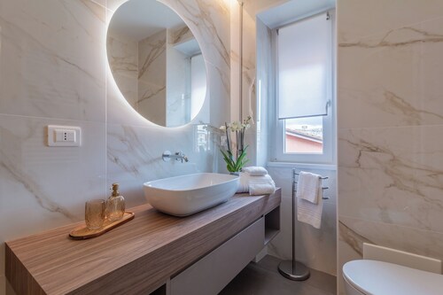 Elegant apartment in downtown