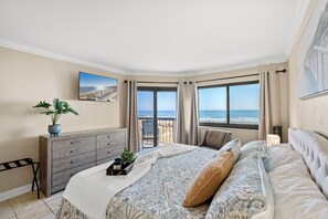 3 bedrooms, free WiFi - CRESCENT TOWERS II 107 - Beachfront (North Myrtle Beach)