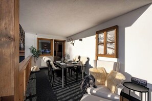 Outdoor dining - Mountain panorama SKI IN - SKI OUT (Brixen im Thale)
