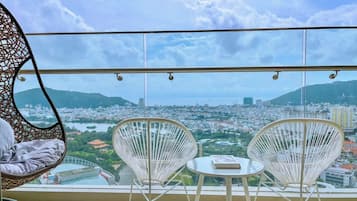 Apartment, 1 Bedroom, City View | Balcony view