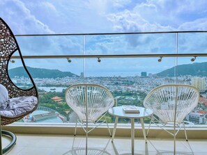 Appartement, 1 chambre, vue ville | Vue depuis le balcon