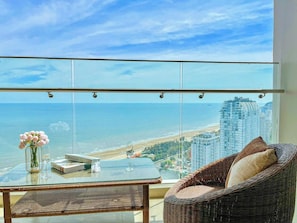 Appartement Deluxe, 3 chambres, vue océan | Balcon