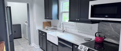 Microwave, oven, stovetop, dishwasher