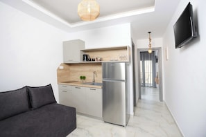 Deluxe Apartment, 1 Bedroom | Living area