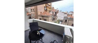 Modern New 2 bedroom Apartment in Central Niš – Quiet, Stylish, Perfect Location