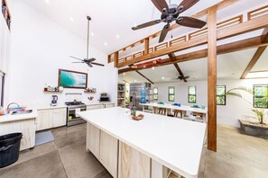 Fridge, oven, coffee/tea maker, cookware/dishes/utensils