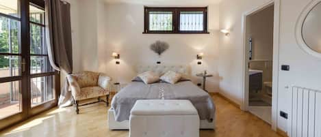 4 bedrooms, free WiFi, bed sheets