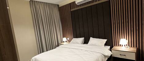 Apartment, 1 Bedroom, Accessible, Smoking | 1 bedroom