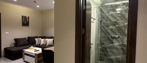 Apartment, 1 Bedroom, Accessible, Smoking | Interior