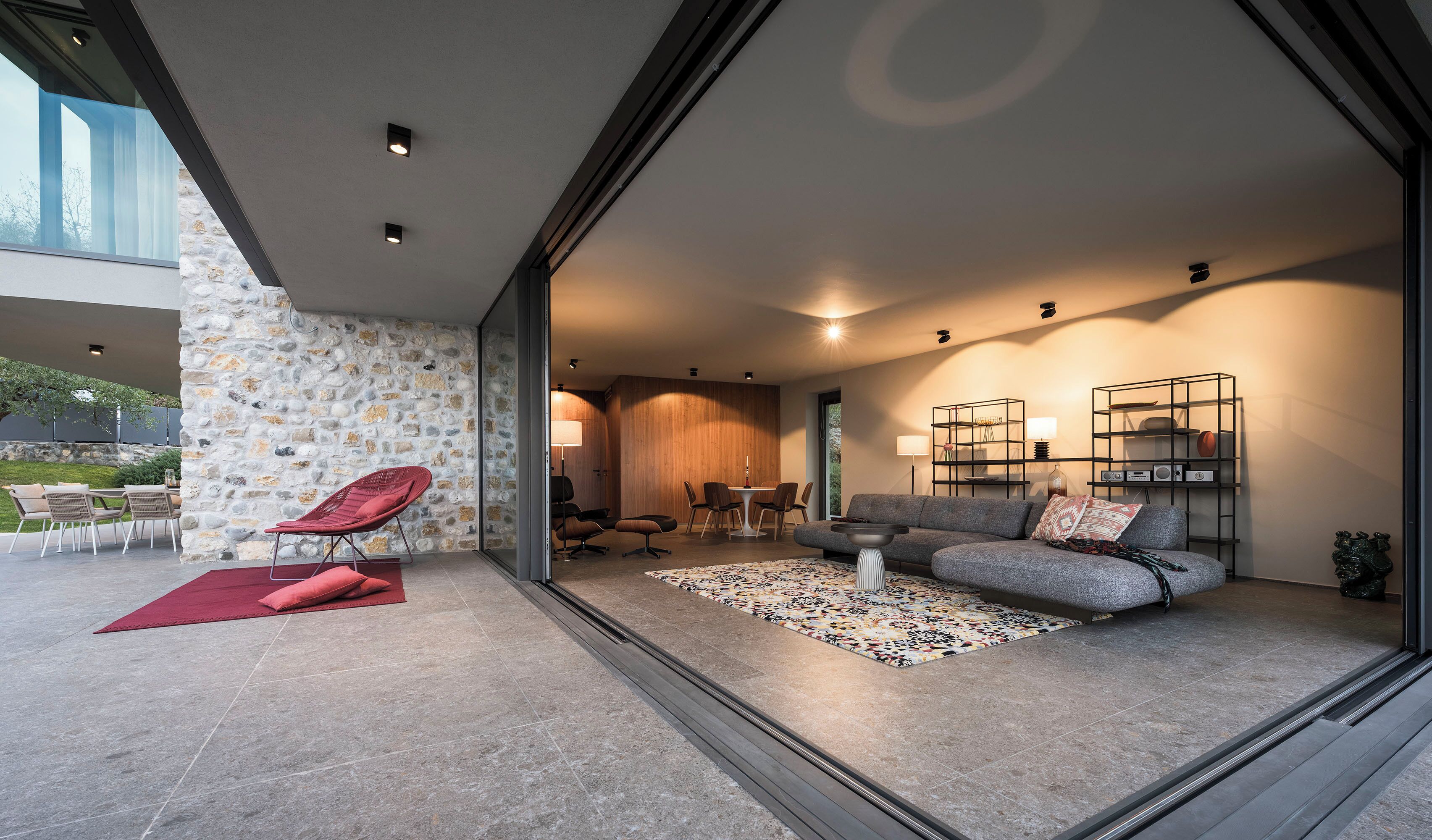 Villa, 3 Bedrooms, Lake View | Living area