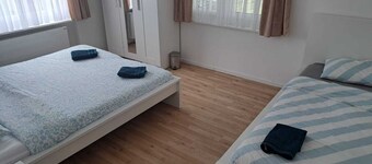 VK - VBD - Zurich Airport - Homestay - Villa Bassersdorf