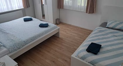 VK - VBD - Zurich Airport - Homestay - Villa Bassersdorf