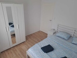 Standard Double Room | Free WiFi