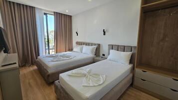 Triple Room, Sea View