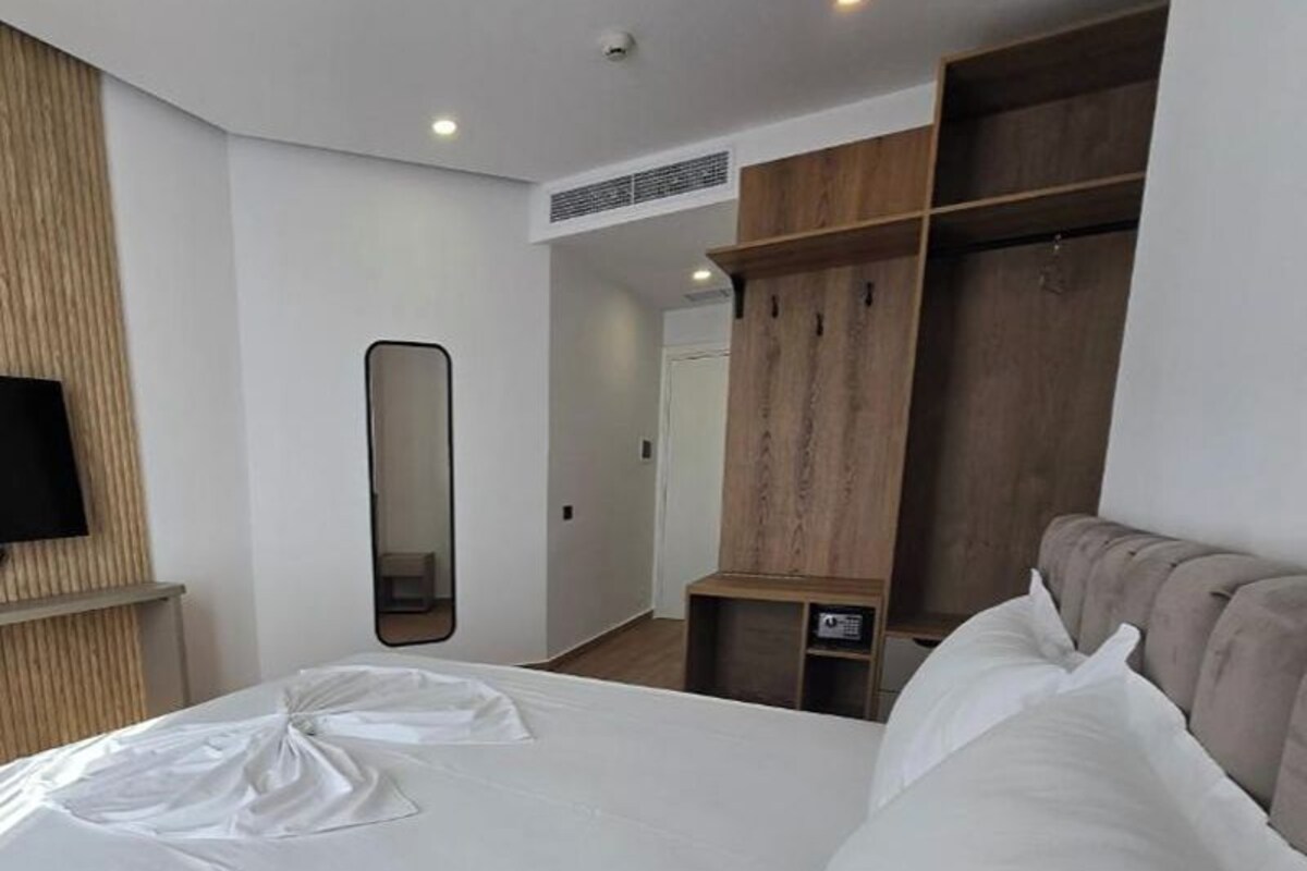 Double Room with Mountain View