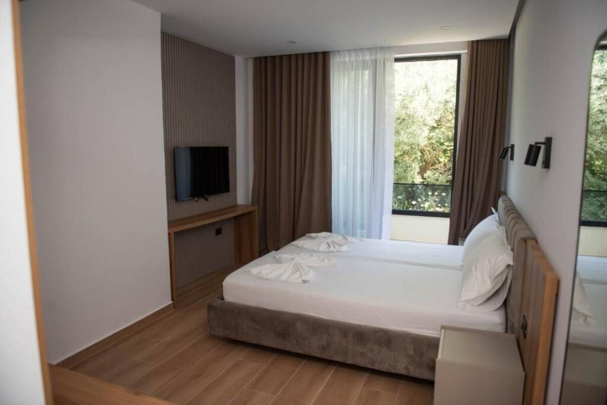 Twin kamer, uitzicht op bergen