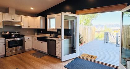 A large sundeck, 2 bedrooms, 1 sofa bed, a stocked kitchen and a full bathroom.