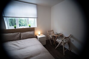 1 bedroom, WiFi, bed sheets