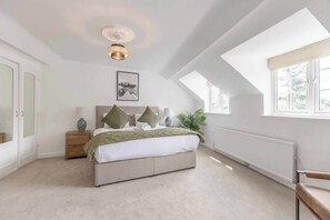 2 Schlafzimmer, Bügeleisen/Bügelbrett, Reisekinderbett, WLAN