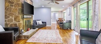 ‼️Cozy Home 4BR Newark Stay w/ Yard