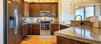 ‼️ Superstition Gecko | 3BR Retreat w/ Mtn & BBQ