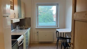 Refrigerador, placa de cocina