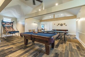 Spielezimmer