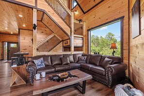 Smart-TV, Kamin, Videospiele