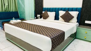 Superior Room | Soundproofing - Hotel Mura Indore (Indore)