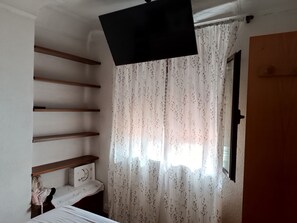 3 habitaciones y ropa de cama